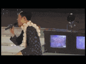 沈鹤|“东北丑角”小沈阳的爆红史,他的过气,真是吃了没文化的亏?