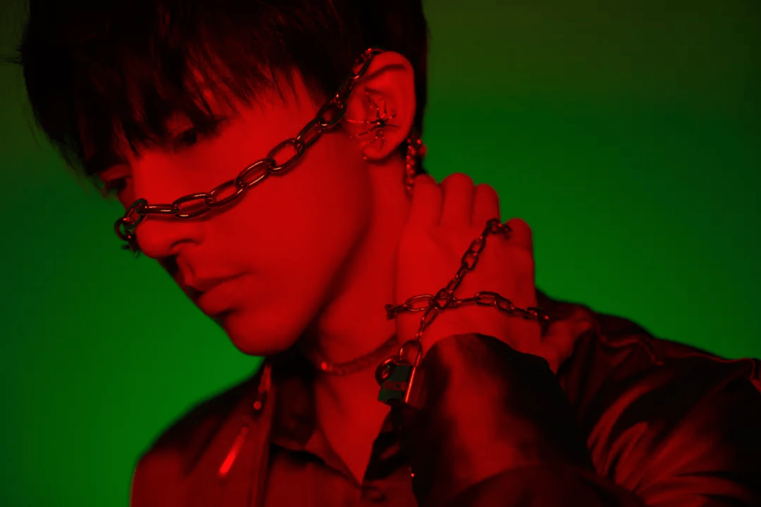 全新专访丨沈煜伦2年打造新专辑男高音坚持十年做音乐