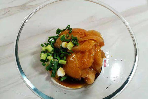 虾皮|三人早餐巧搭配，糕点蒸一蒸上桌，香甜味美大人小孩子都喜欢