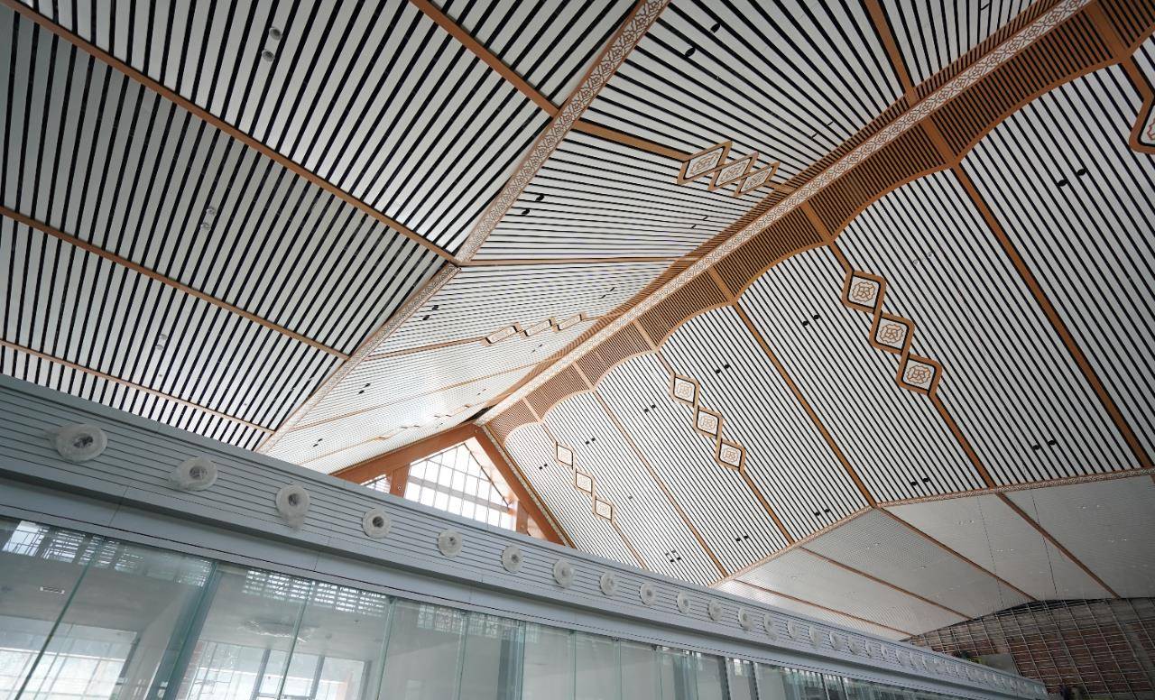 中老铁路北部五座站房全部完成亮相_老挝