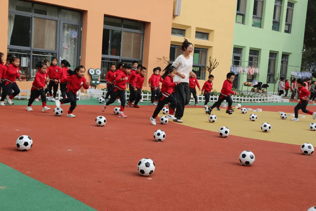 活动|云端相约留心之处皆学问——青岛事城阳街道中心幼儿园线上家长开放日