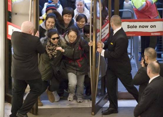 好了伤疤忘了疼？中国游客再临越南市场，越南：中国人的钱真好赚