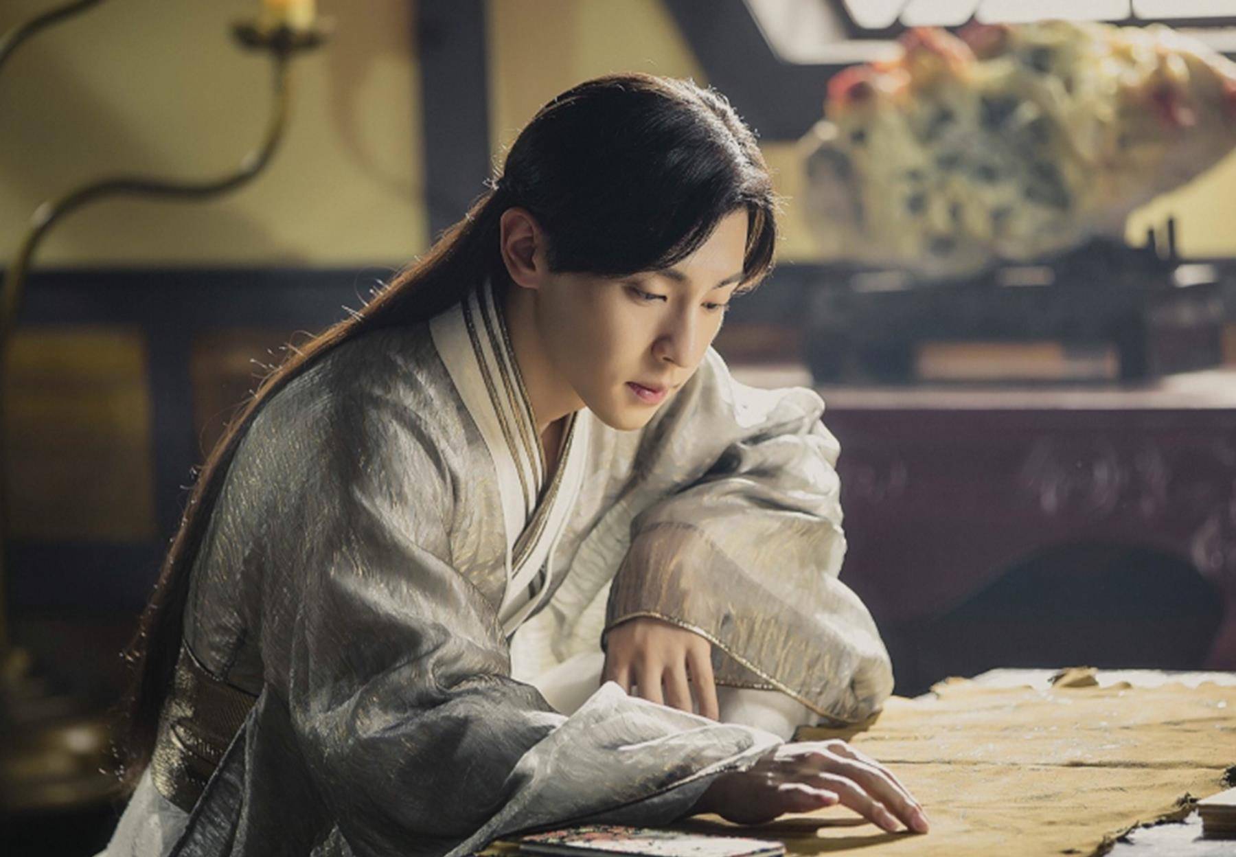 什么|喜欢追剧的女生有什么特点?仙侠剧有哪些?