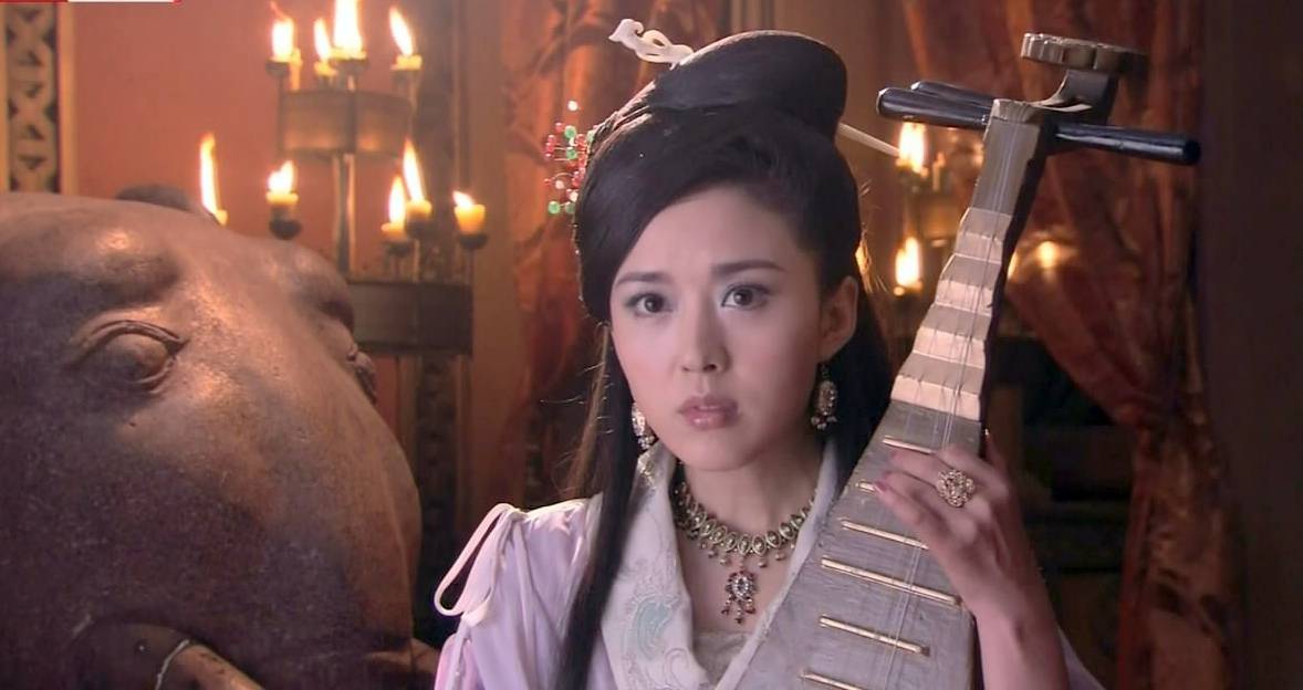 最突出的有:思凡下界化为黄袍怪的奎木狼,住在积雷山摩云洞的大力