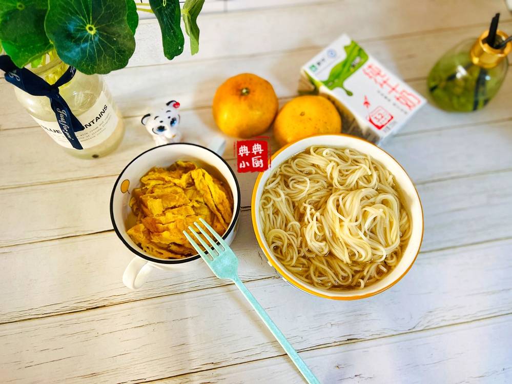 做法|学期过半，我依旧坚持每天给孩子做早餐，她开心我安心