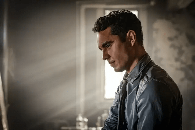 电锯惊魂|从8.7分跌到5.3分,这个经典系列终究被毁?