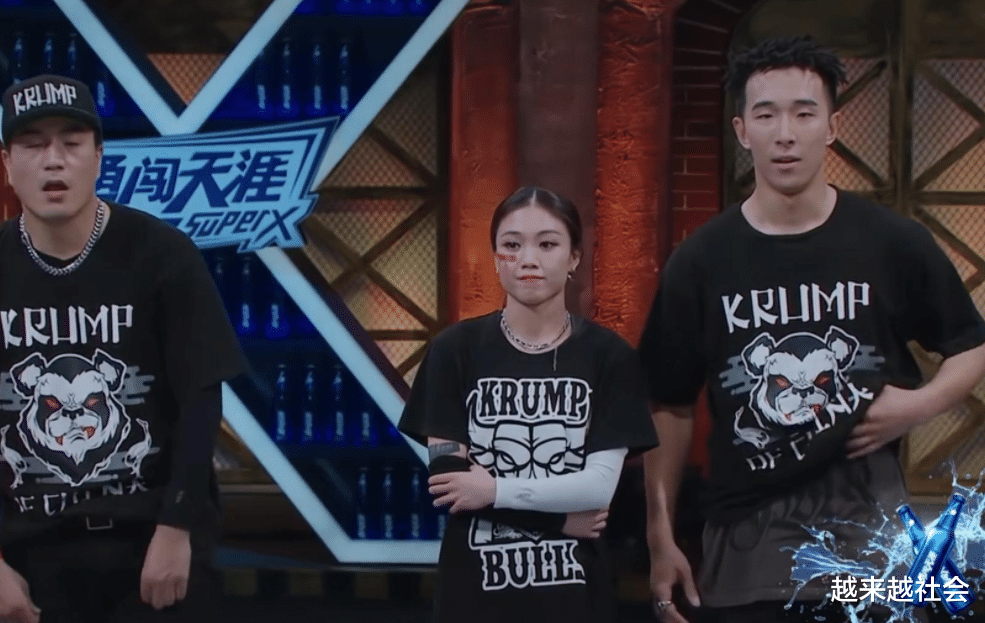 battle|街舞第三季,杨凯夺冠的时候,王队长高兴的直接蹦杨凯身上