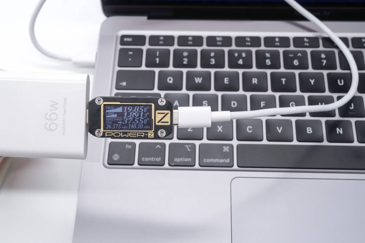 除了支持华为scp快充外,华为66w超薄氮化镓充电器还兼容最高40w pd