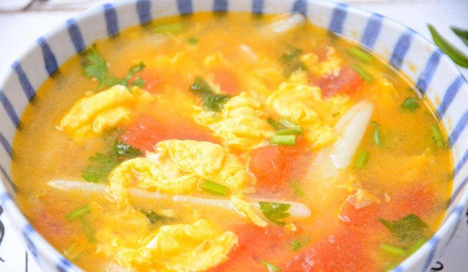 香菜|秋天不用早起,早餐吃它最省事,十分钟准出锅,汤汤水水真好吃