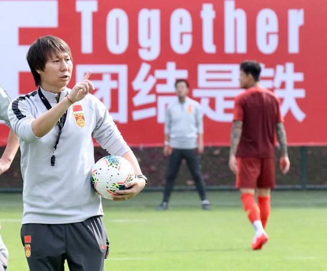 數(shù)據(jù)|國足僅剩贏球一條出路？三大數(shù)據(jù)超越阿曼！李鐵沒有再輸理由！