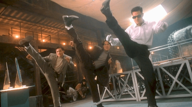 冠王|他，泰拳七冠王，暴打成龙，脚踹李连杰