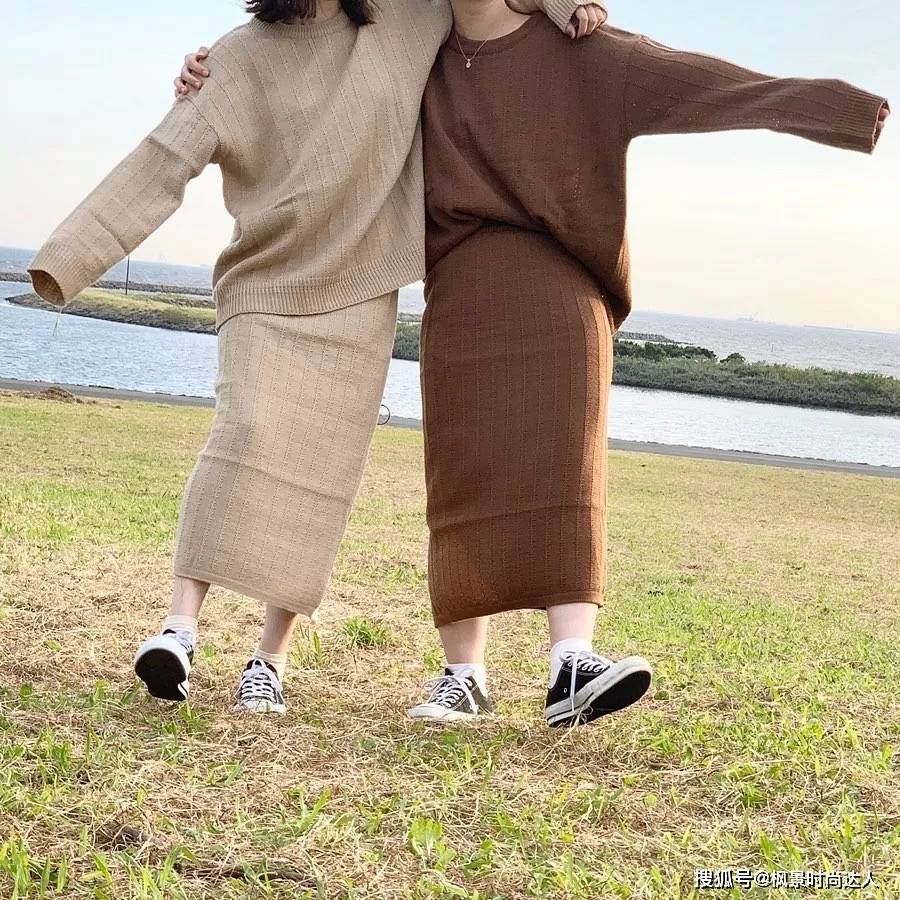 王道 奶茶色就是王道！穿上这个201最百搭配色，从头到脚怎么搭、怎么好看！