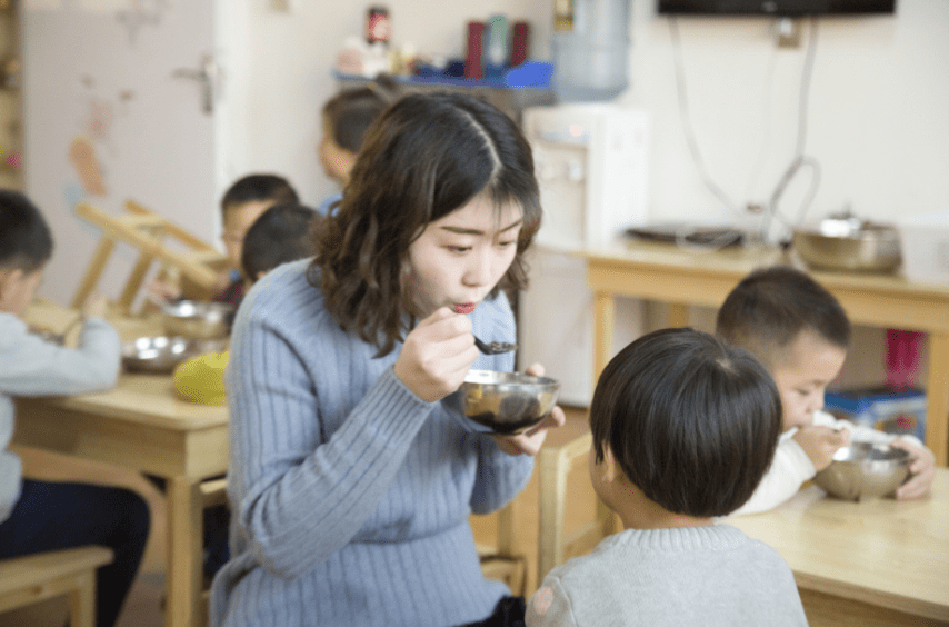 进行|教育部下发通知，幼儿园迎来3个变化，家长们听完松了口气