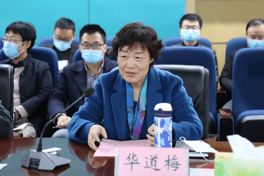 机构实地评审专家组一行4人,在南阳市卫健体委党组成员,副主任郭晓华