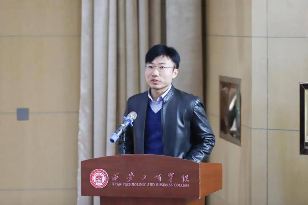 高陵区应急管理局王少波副局长就大学生义务消防队如何发挥作用提出了