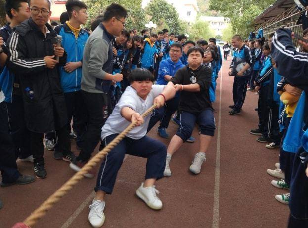 青春无极限运动场上见台州市昌文高级中学第一届趣味运动会隆重举行