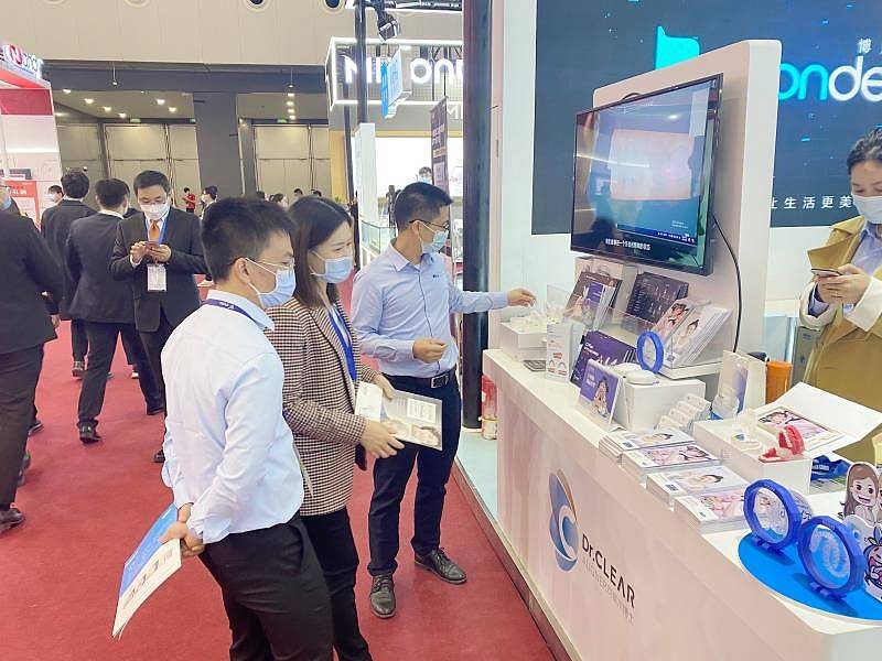 市场|可丽尔博士携全周期口腔矫正方案亮相上海国际口腔器材展览会