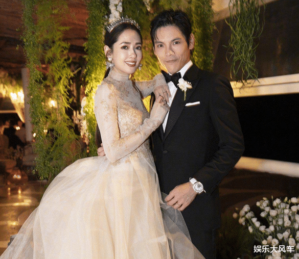 奖励|郭碧婷疑似怀二胎?向太表态希望生3个,豪门富太沦为生育机器?