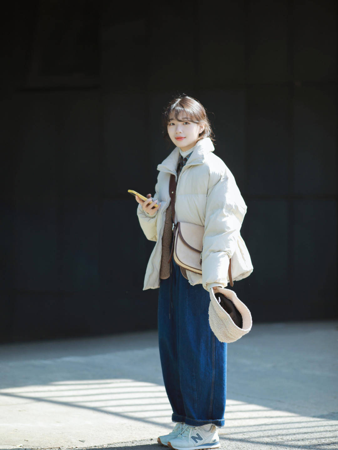 羊羔 普通女生冬天怎么穿才洋气?看看这些穿搭造型,日常实用又显气质