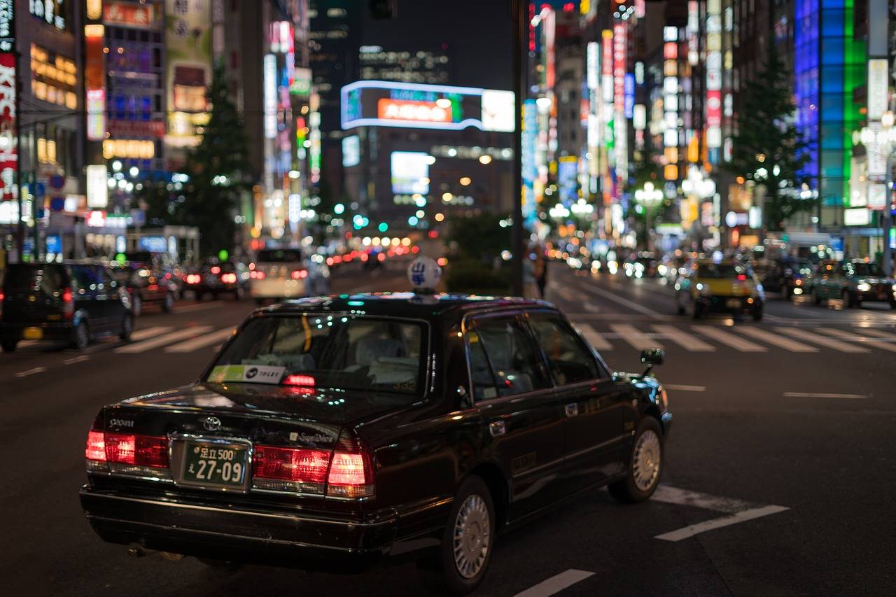 相比大阪来讲，日本年轻人为何更喜欢去东京打工？