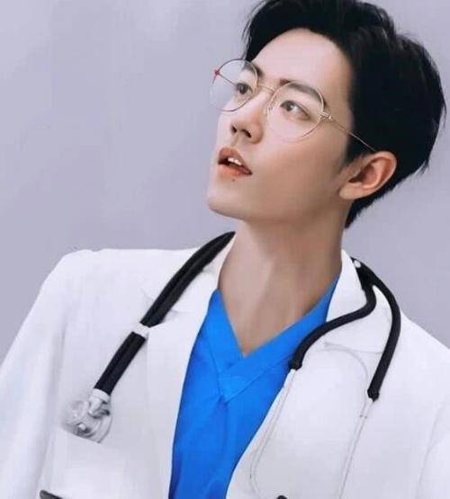 怨气|肖战远离黑暗，鹅厂再次为《余生》开播送热度，粉丝心却凉了