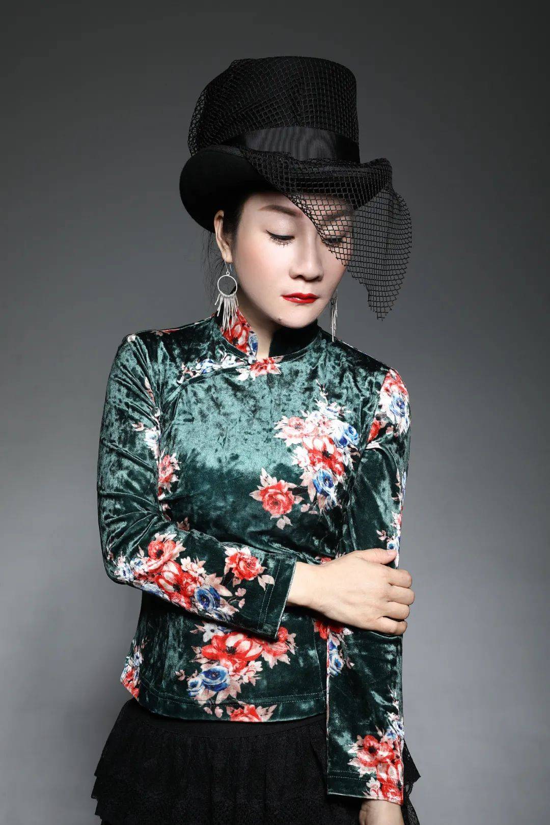 文化 姚子依的时尚美学:非遗设计大秀(深圳时装周)