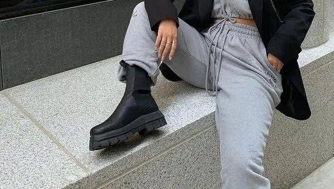 整体 今冬流行“棉服+3件下装”,上身超高级!