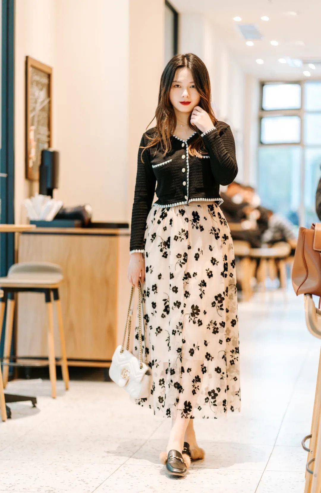 三孔 今年冬季马丁靴失宠了！这双鞋2021必穿！