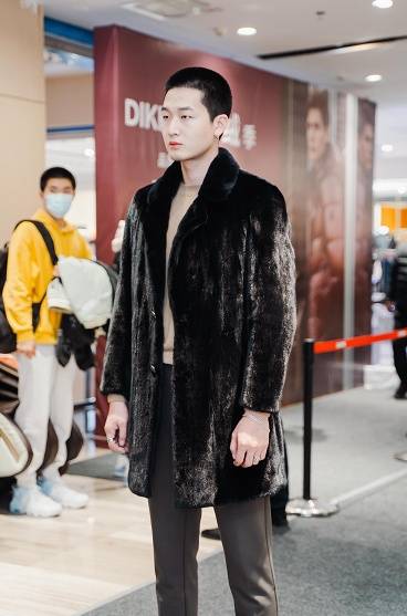 商务 DIKENI 2021冬季新品发布秀——隆重登场乌鲁木齐