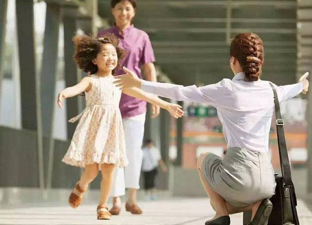 家长|“到底按不按监控？”家长联名要幼儿园按监控，两个月后集体反悔