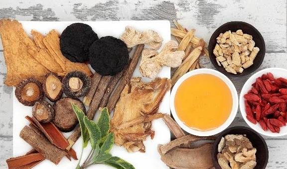 降低|血糖高的人，尽量多吃4种食物，或许有助稳定血糖、预防糖尿病