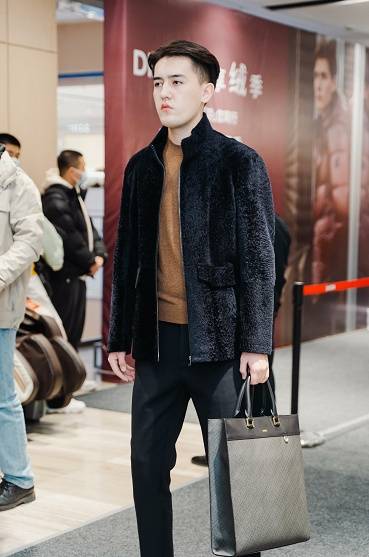 商务 DIKENI 2021冬季新品发布秀——隆重登场乌鲁木齐