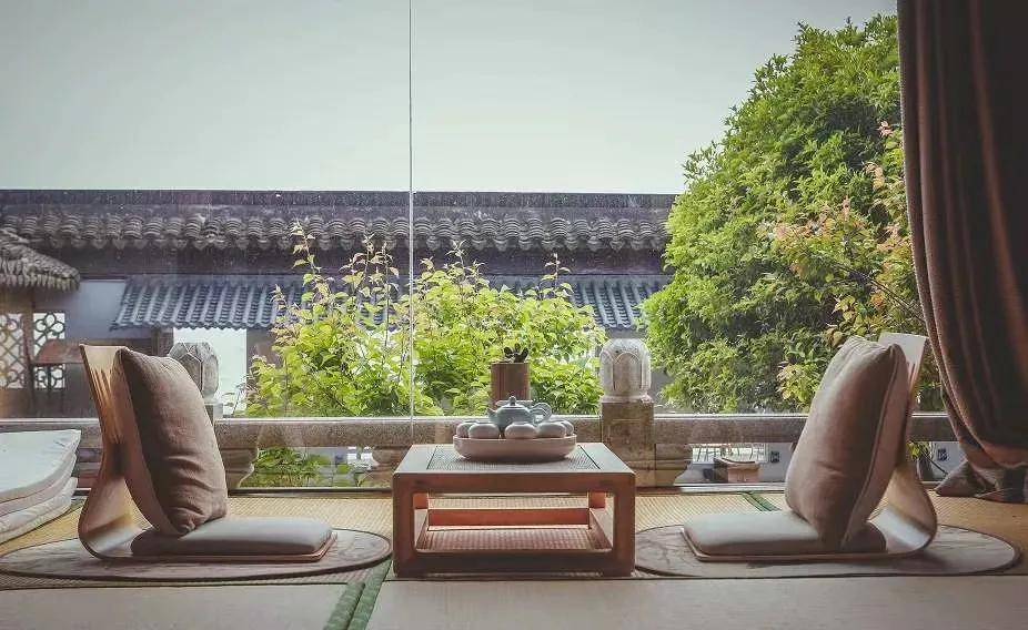 苏州吴中区蟠螭山石壁精舍简介