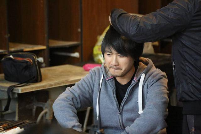 内地|韩寒二度出山，监制小成本影片4天破亿，令多少全职导演汗颜？