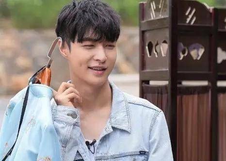 时间|《向往5》徒弟张艺兴成功融入，但作为师傅的黄磊还在提刘宪华