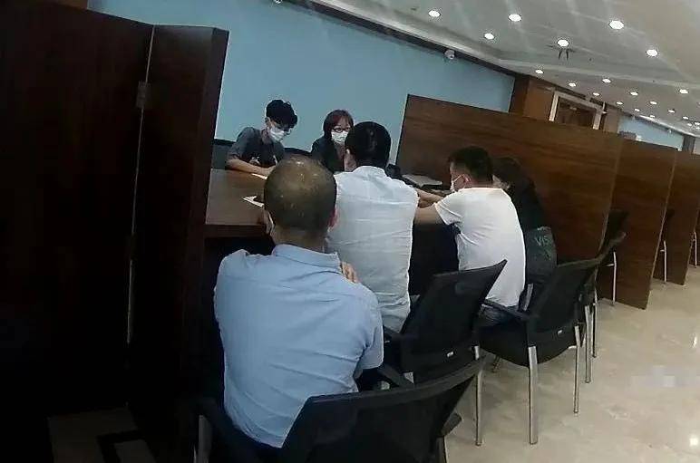 账户流水420万却欠钱不还？法院：名表扣押！罚款、拘留并移送公安！