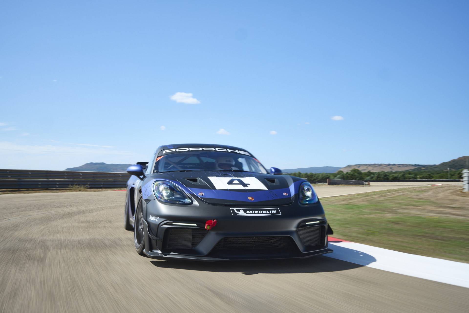 起价23万美元全新保时捷718clubsport赛道版发布