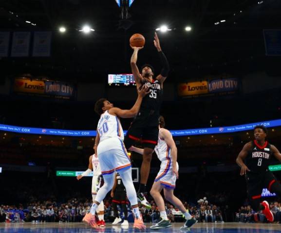 比赛|NBA-变阵未奏效！火箭又被打懵，榜眼8分无球权，豪斯5中0拖后腿