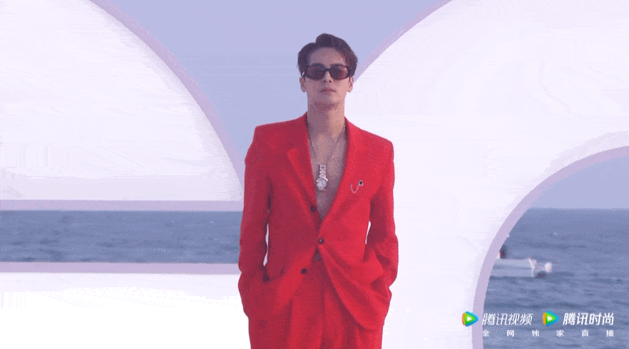 裙子 GQ盛典，顶流明星齐聚，却被嘲太土太胖？