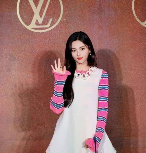 系列 LV红毯生图,众女星比穿“丑衣服”,靠脸完成的时尚度太有记忆点