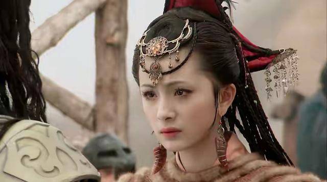 曾华倩 异域扮相好看的古装美人，只服这20位，辨识度高不说还灵气逼人