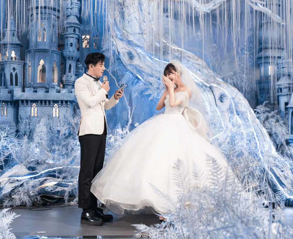 19日傍晚,魏千翔经纪公司受访证实,魏千翔确实已经结婚,跟太太去年