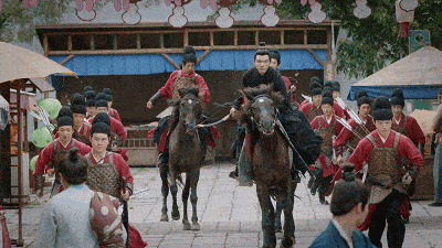 什么|马戴美瞳画眼线？太子妃升职记的马后期合成，骑马戏都是这么拍？！