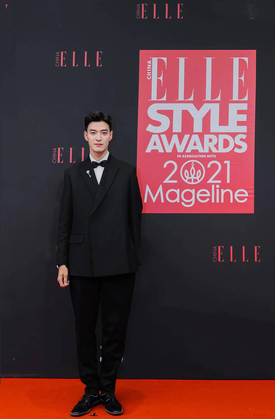 时装 75位明星的ELLE时装造型,王源、热巴,关晓彤,身心造型惹人爱