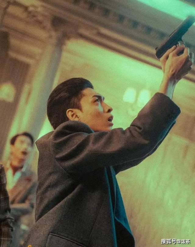 通风口|《扬名立万》：6次反转，3大遗憾，结局爆笑，却遭全员悲情下线