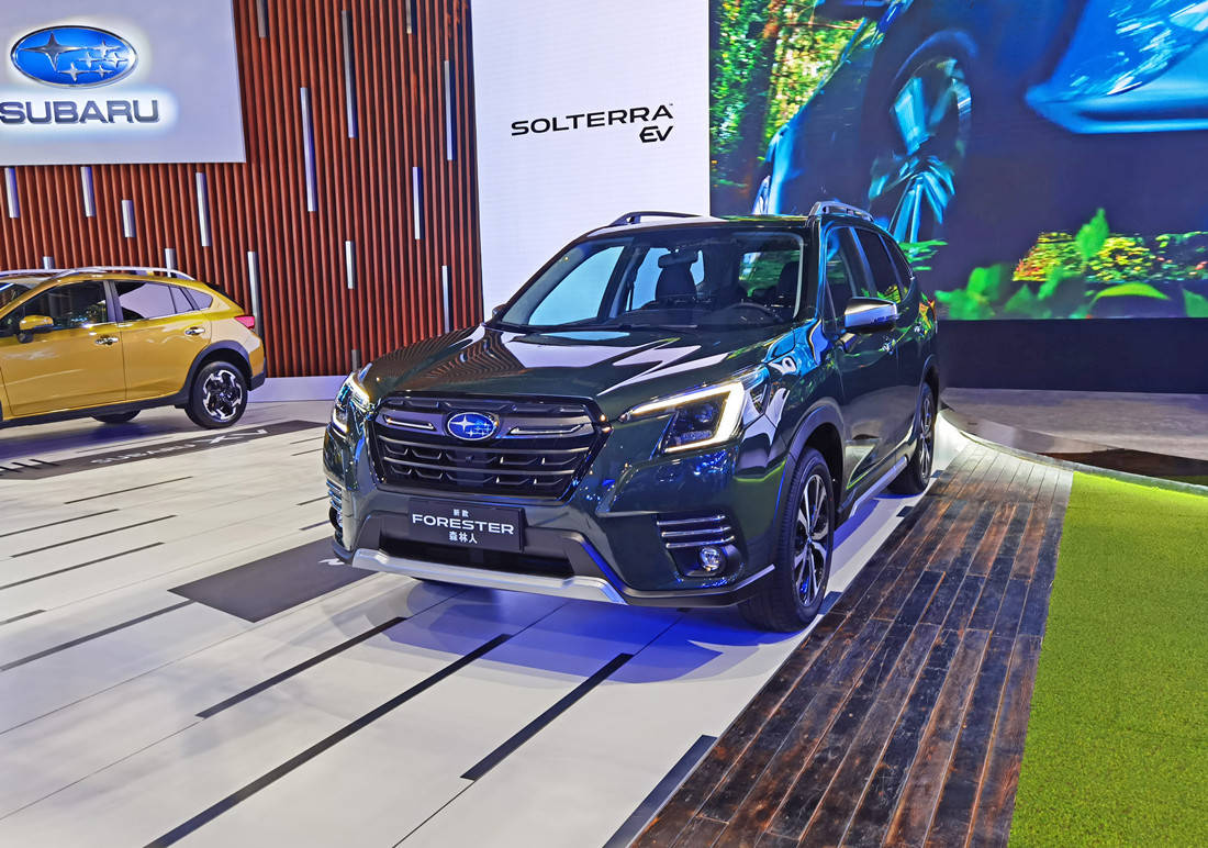 迎合国人口味新款斯巴鲁森林人上市搭20l混动标配四驱系统