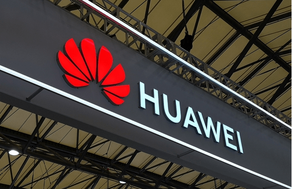 华为Mate50系列即将强势来袭：双处理器+顶级拍照，网友：期待！