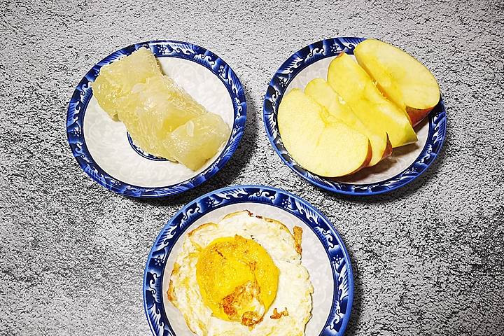 生活|苏州老两口的早餐，在朋友圈炸了，网友：生活过成诗，仪式感十足