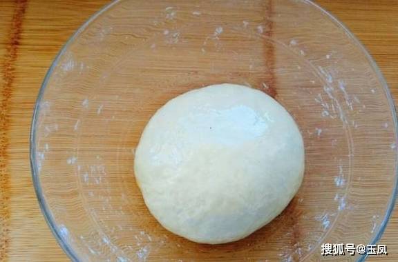 怎么发面不用排气 8082ccf26af243beafacdf2d8ba7b61f.jpeg