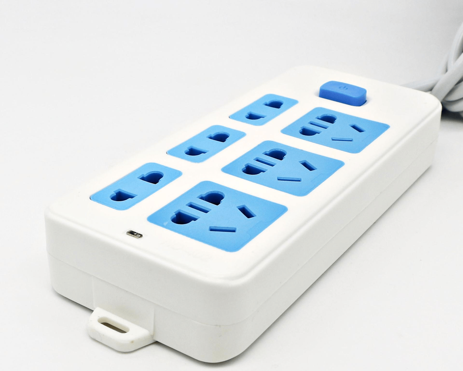 没想到小小一个插座竟然也经历了这么多变革,看完涨知识了_时代